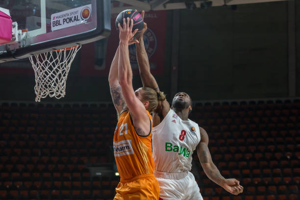 还在关键战 还在关键战